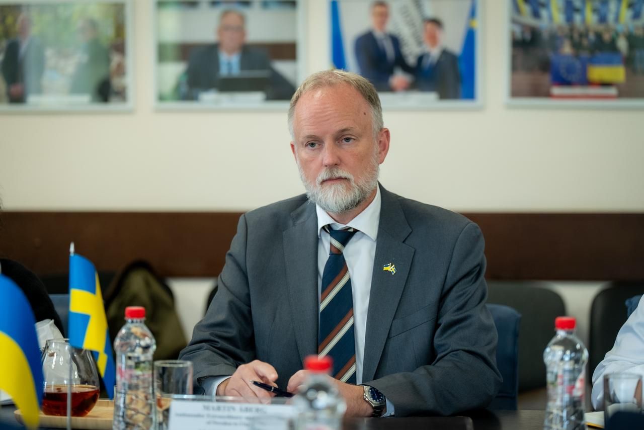 https://moz.gov.ua/img/f609d5e5-17d1-42c2-9a57-ce98e6c13dfd/whatsapp-image-2026-09-24-at-103836-1.jpeg?fm=jpg&q=80&fit=max&crop=1280%2C855%2C0%2C0