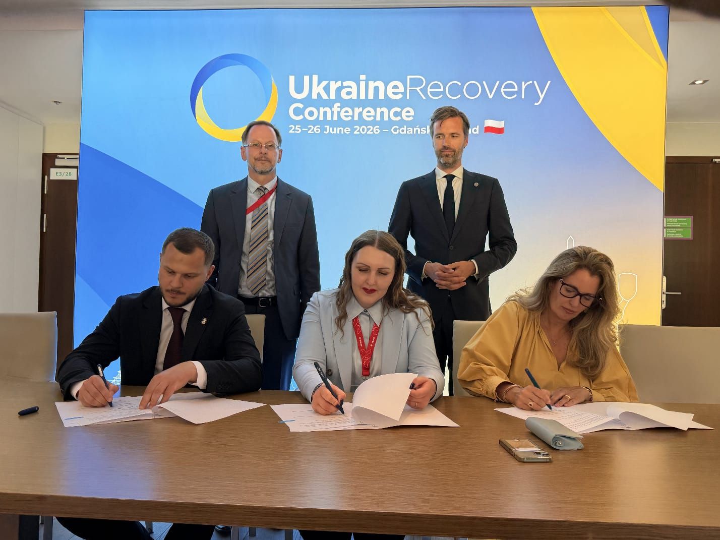https://moz.gov.ua/img/f85dee33-563b-42ac-ba8f-67935d37142c/whatsapp-image-2026-06-25-at-193450.jpeg?fm=jpg&q=80&fit=max&crop=1428%2C1071%2C0%2C0
