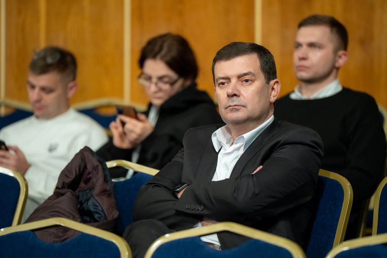 https://moz.gov.ua/img/fcfb4ab5-5172-4a0b-a96b-54a104498ca3/whatsapp-image-2025-10-27-at-131227-1.jpeg?fm=jpg&q=80&fit=max&crop=1280%2C855%2C0%2C0
