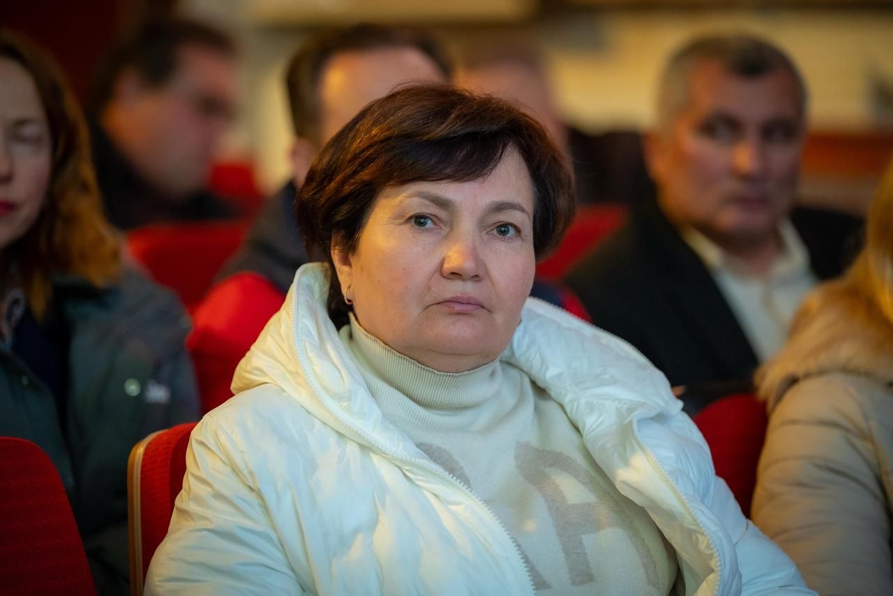 https://moz.gov.ua/img/fd77e1c2-efda-4830-83be-def6e02e76bc/whatsapp-image-2025-10-03-at-162108-2.jpeg?fm=jpg&q=80&fit=max&crop=1280%2C855%2C0%2C0