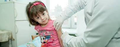 Які вакцини є в Україні і що робити, якщо у медзакладі їх немає